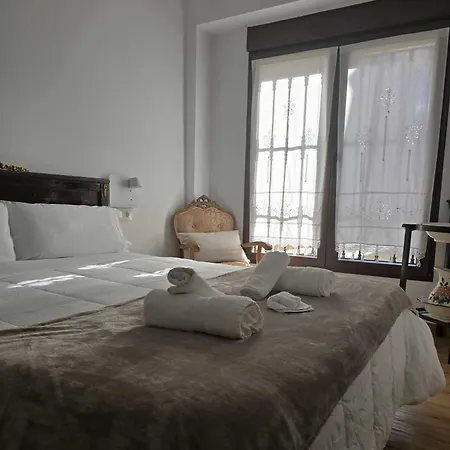 Rural Pedron Country house Cortes de Pallas
